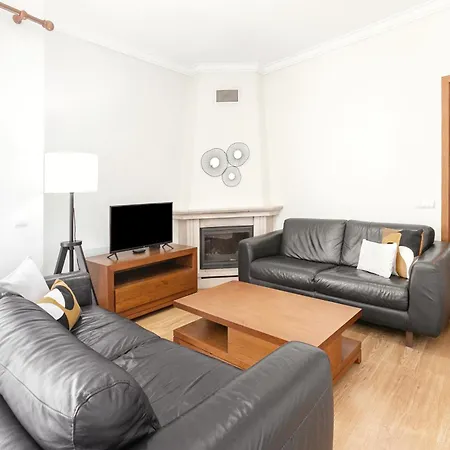 Seaside Deluxe Flat